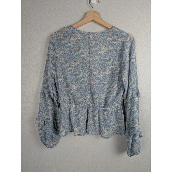 American Eagle Paisley Ruffle‎ Sheer Top - Size Medium - Picture 2 of 7